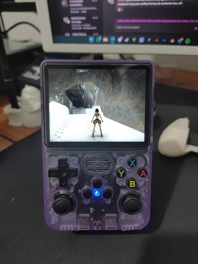 Console Portátil com +15.000 Jogos Clássicos – Jogue Onde Quiser